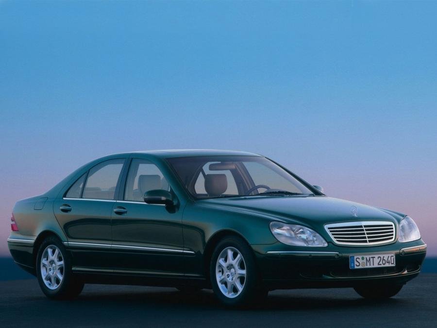  Mercedes-Benz S500 1998 года  (фото 8 из 14)